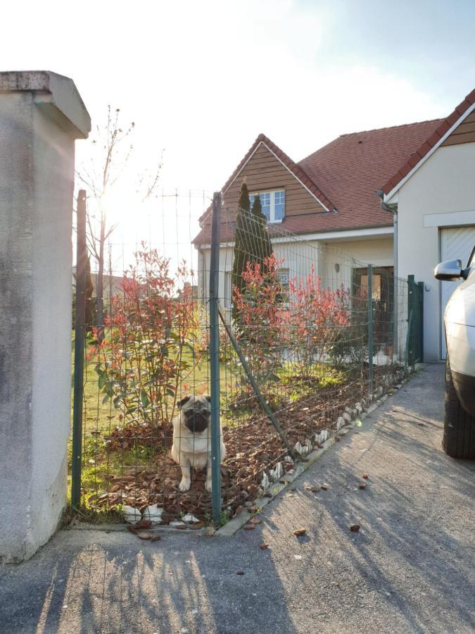 Guest House Reciner Disneyland Bailly-Romainvilliers Exterior foto