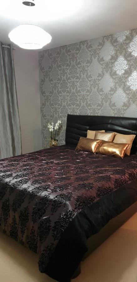 Guest House Reciner Disneyland Bailly-Romainvilliers Exterior foto